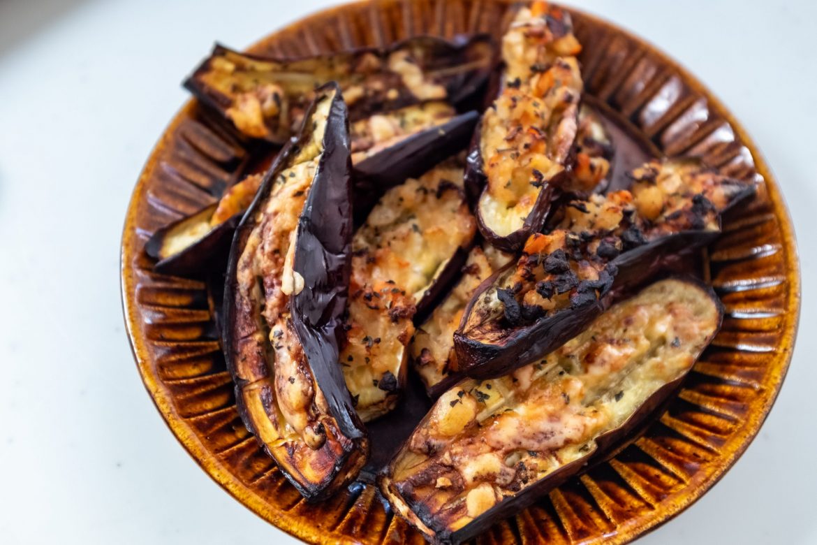 ［しもつかれレシピ］なすのグリルにしもつかれ乗せ